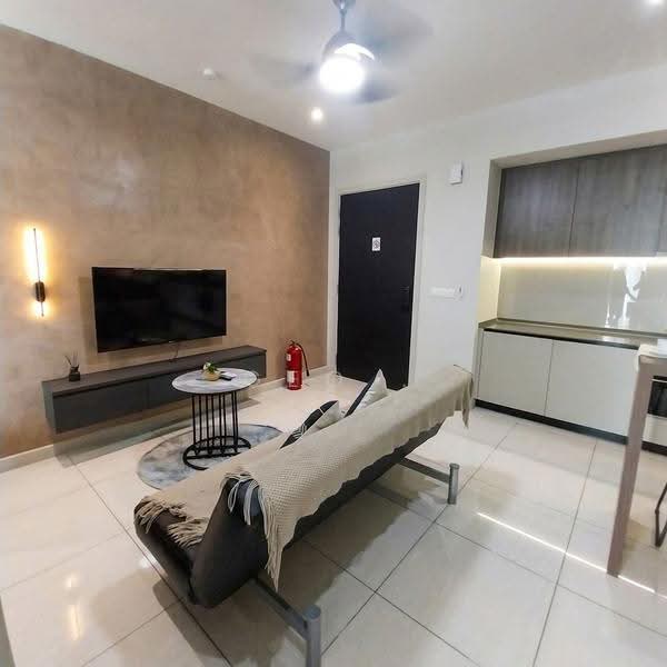 Kediaman Servis untuk Disewa di Datum Jelatek Residence - Geo . - Living Room - PropertyGuru.com.my