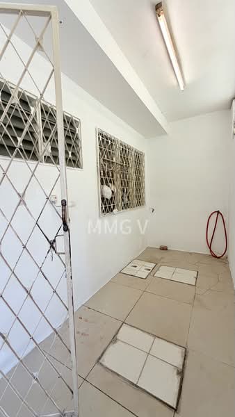 Rumah Teres 2 Tingkat untuk Dijual di Taman Selatan (Klang) - Vivian Koh - PropertyGuru.com.my