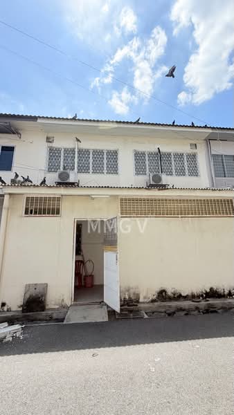 Rumah Teres 2 Tingkat untuk Dijual di Taman Selatan (Klang) - Vivian Koh - PropertyGuru.com.my