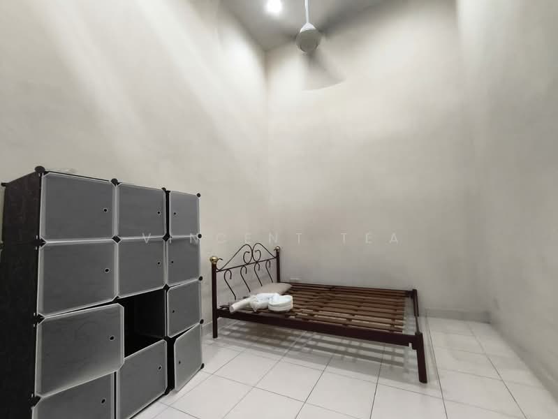 Rumah Teres 1 Tingkat untuk Disewa di Johor Bahru (Johor) - Vincent Tea - Bedroom - PropertyGuru.com.my