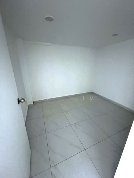 2-storey Terraced House for Sale in Bandar Baru Permas Jaya (Permas Jaya) - Karl Lim - Interior - PropertyGuru.com.my