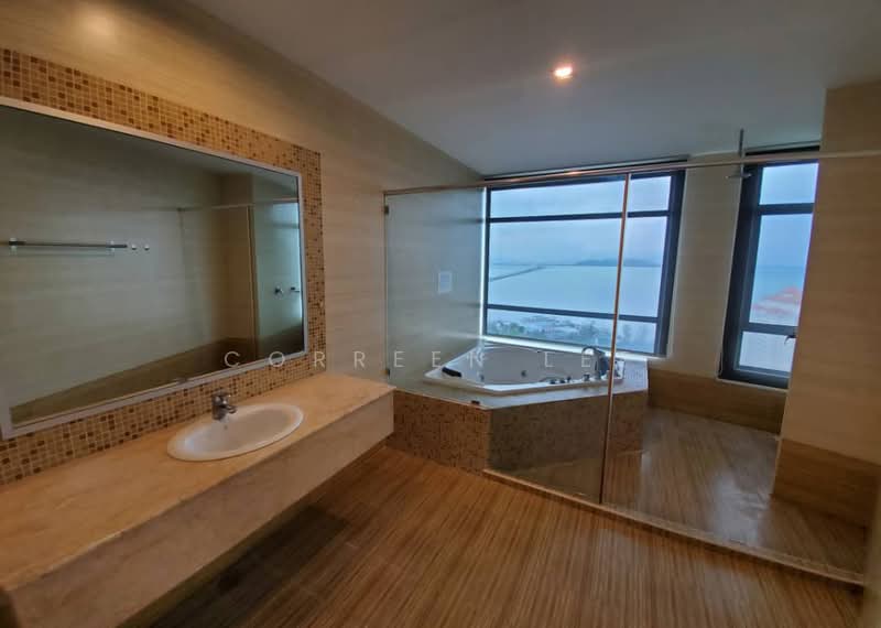 Condominium for Rent at The View Condominium - Correen Lee - Bathroom - PropertyGuru.com.my