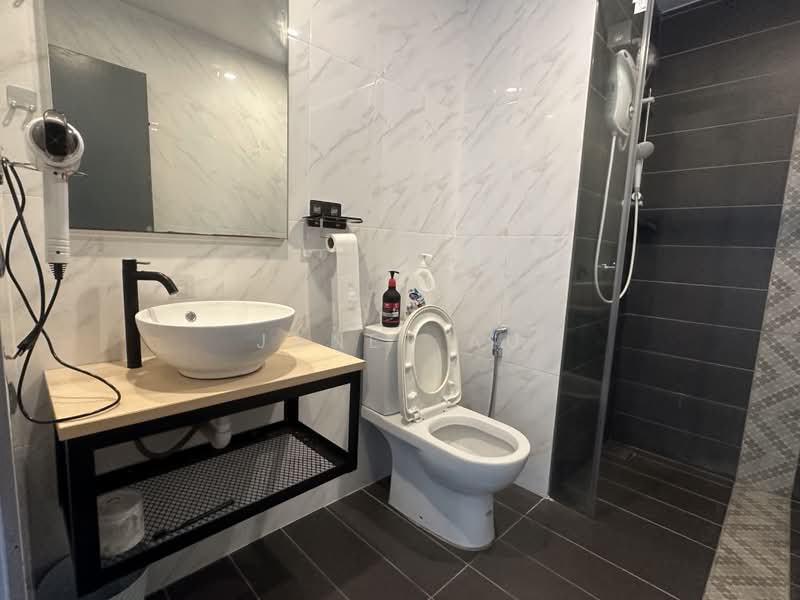 Service Residence for Sale at Marriot International Hotel @ Empire City - Janet Au - PropertyGuru.com.my
