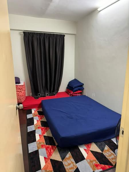 Apartment for Sale at Pangsapuri Suria - Eddy Chin - Bedroom - PropertyGuru.com.my