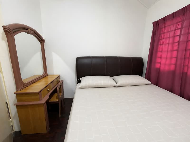Rumah Teres 2.5 Tingkat untuk Disewa di Taman Sri Sinar (Segambut) - david lee - Bedroom - PropertyGuru.com.my