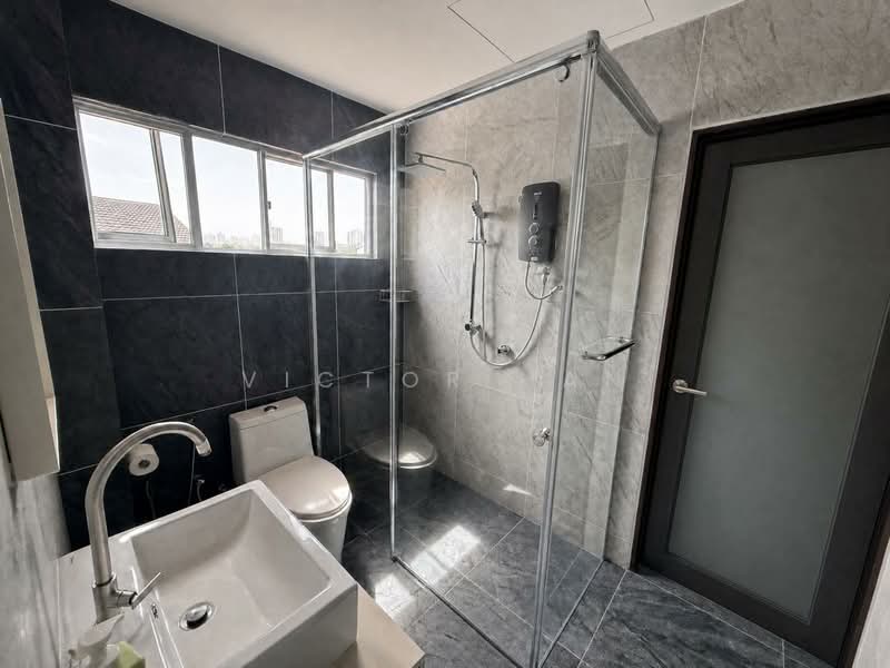 Bungalow for Sale in Taman Gembira (Jalan Klang Lama (Old Klang Road)) - Victor Han - Bathroom - PropertyGuru.com.my
