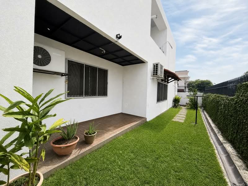 Bungalow for Sale in Taman Gembira (Jalan Klang Lama (Old Klang Road)) - Victor Han - Exterior - PropertyGuru.com.my