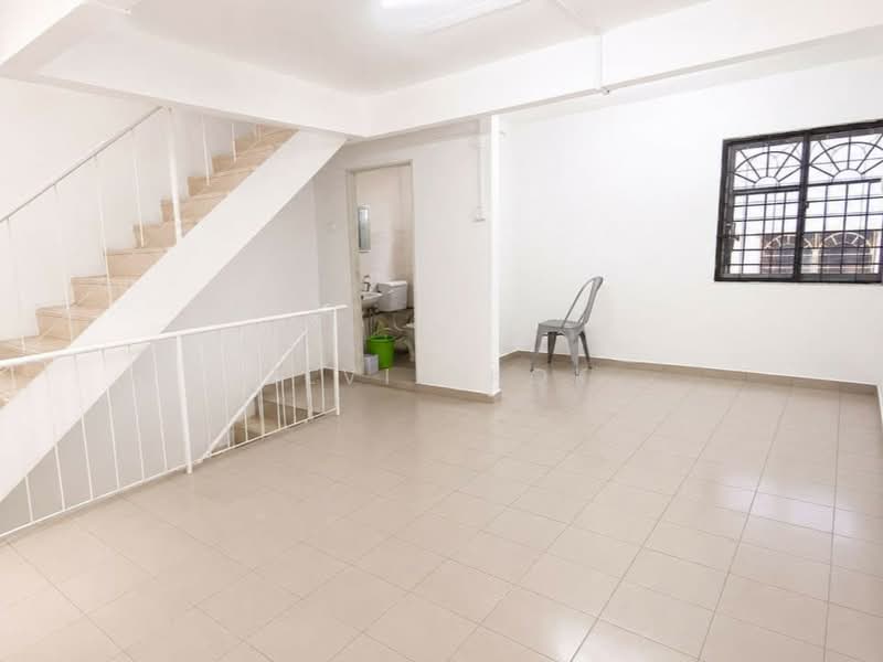 Rumah Teres 2.5 Tingkat untuk Dijual di Taman Sri Kepong (Batu) - Elvis Kok - Interior - PropertyGuru.com.my