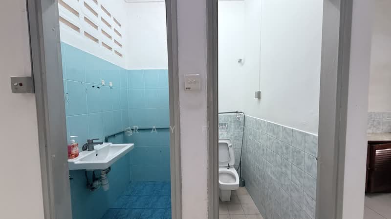 Rumah Teres 1-Tingkat untuk Dijual di Taman Midah (Cheras) - Ray Foo - Bathroom - PropertyGuru.com.my
