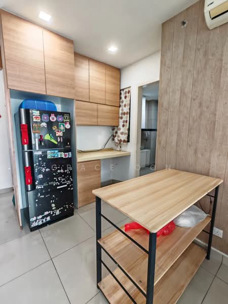 Servis Apartment untuk Dijual di Univ 360 Place - Grace Oon - Kitchen - PropertyGuru.com.my
