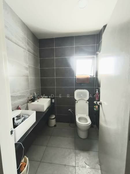Rumah Teres 2 Tingkat untuk Dijual di Cyberjaya (Selangor) - Brader Ray - Bathroom - PropertyGuru.com.my