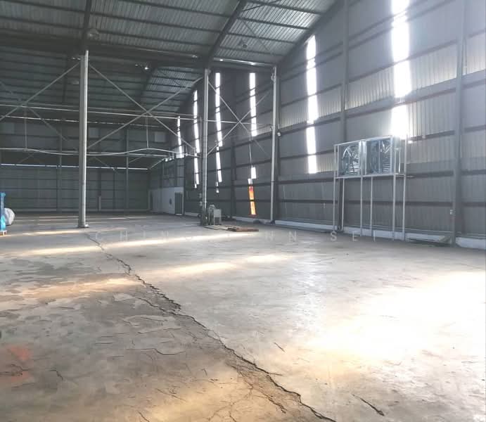 Gudang untuk Disewa di Kawasan Perindustrian Ayer Keroh (Ayer Keroh) - Ching Linn Sei - PropertyGuru.com.my