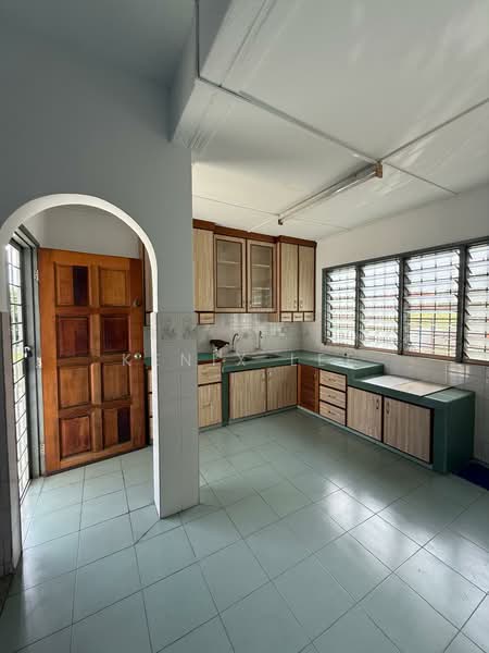 2-storey Terraced House for Sale in Usj 3 (Subang Jaya) - Kenix Lee - Kitchen - PropertyGuru.com.my