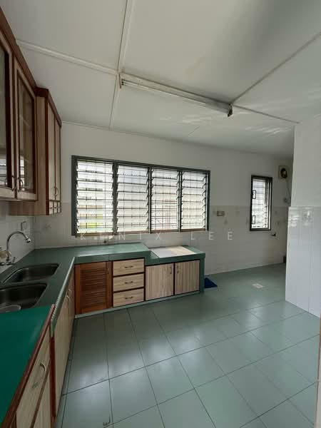 2-storey Terraced House for Sale in Usj 3 (Subang Jaya) - Kenix Lee - Kitchen - PropertyGuru.com.my