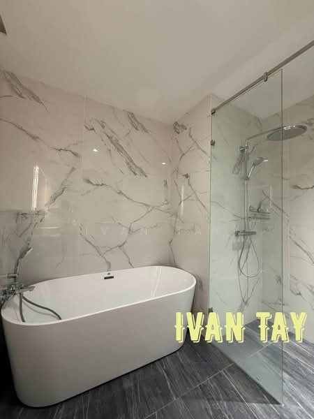 Servis Apartment untuk Disewa di Core Residence @ TRX - Ivan Tay - Bathroom - PropertyGuru.com.my