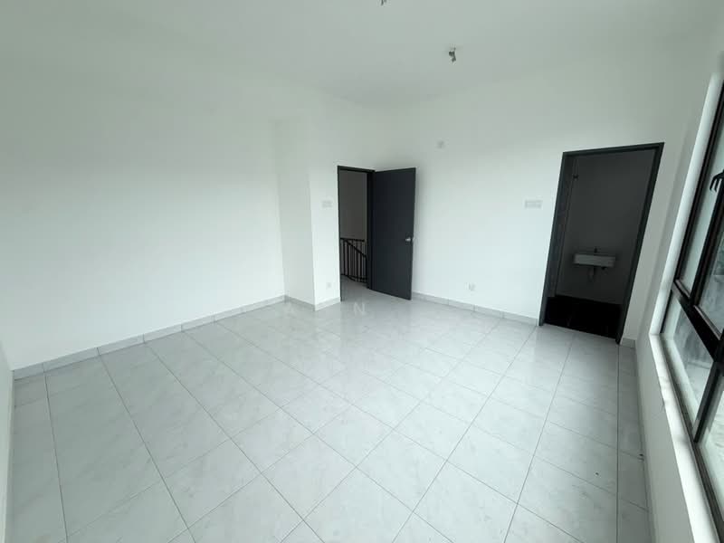 Rumah Teres 2-Tingkat untuk Dijual di Taman Austin Duta (Tebrau) - Ann . - Interior - PropertyGuru.com.my
