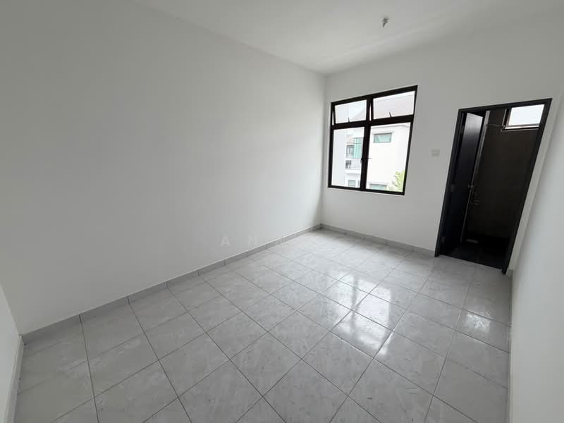 Rumah Teres 2-Tingkat untuk Dijual di Taman Austin Duta (Tebrau) - Ann . - Interior - PropertyGuru.com.my