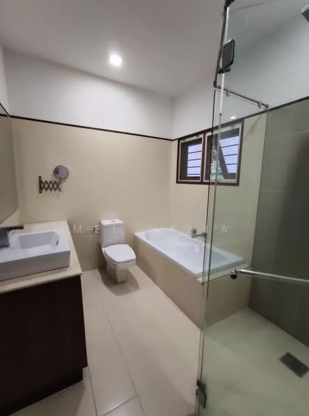 Rumah Banglo untuk Dijual di Ukay Heights (Ampang) - Mel Walia - PropertyGuru.com.my