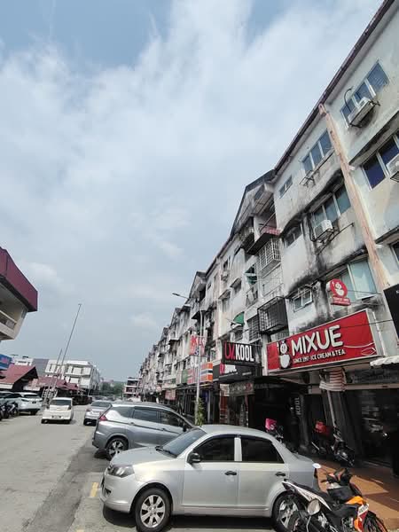 Shop for Rent in Taman Sri Serdang (Seri Kembangan) - Terry Chen - PropertyGuru.com.my