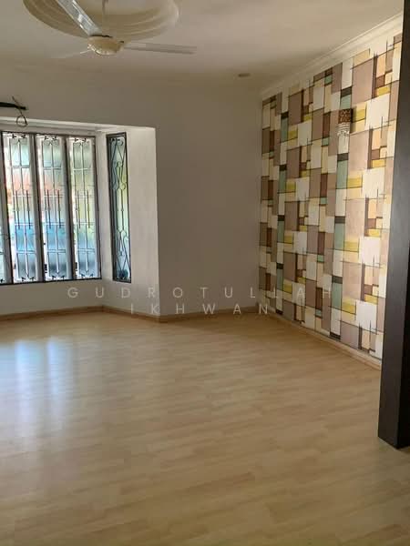 Rumah Teres 2 Tingkat untuk Disewa di Kajang (Selangor) - Gudrotullah Ikhwan - Living Room - PropertyGuru.com.my