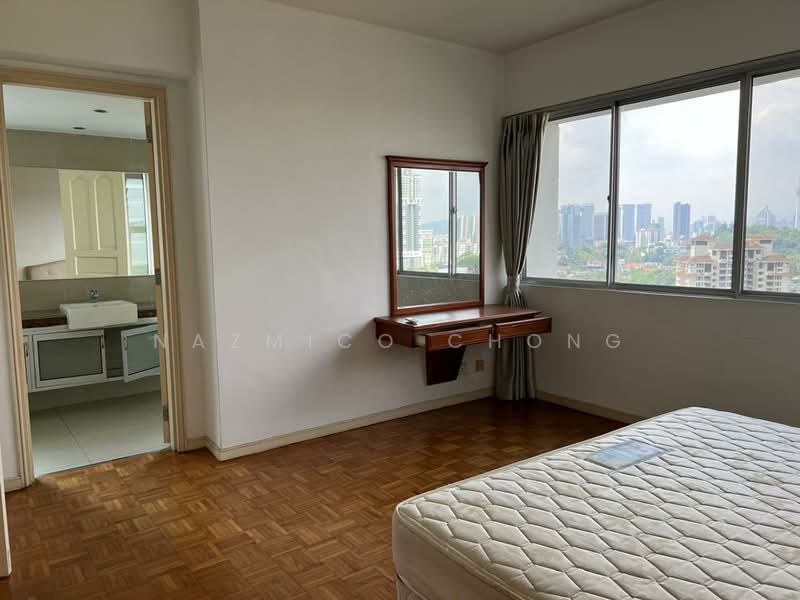 Kondominium untuk Dijual di OBD Garden Tower - Nazmico Chong - Bedroom - PropertyGuru.com.my
