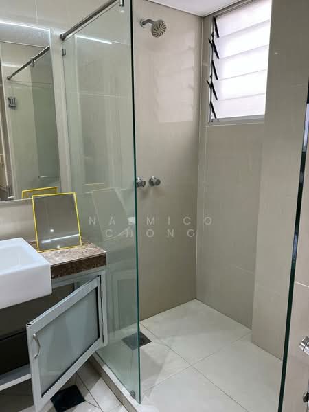 Kondominium untuk Dijual di OBD Garden Tower - Nazmico Chong - Bathroom - PropertyGuru.com.my