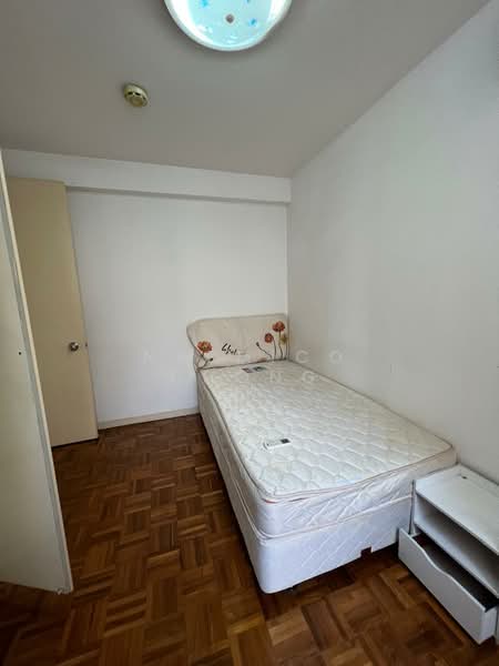 Kondominium untuk Dijual di OBD Garden Tower - Nazmico Chong - Bedroom - PropertyGuru.com.my