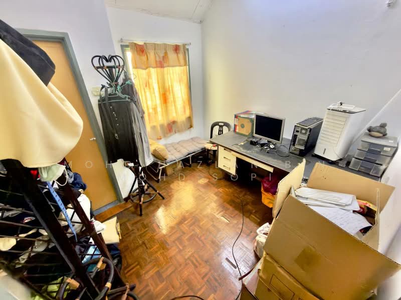 2-storey Terraced House for Sale in Bandar Puncak Alam (Puncak Alam) - Mohd Hazlan bin Mohd Sopi - PropertyGuru.com.my