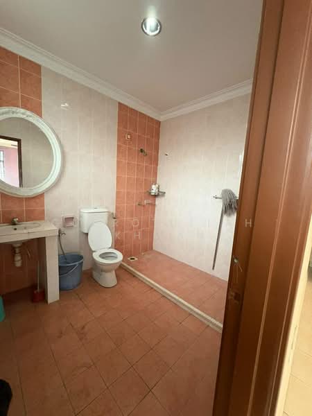Rumah Teres 2 Tingkat untuk Disewa di Bandar Baru Bangi (Selangor) - Gudrotullah Ikhwan - Bathroom - PropertyGuru.com.my