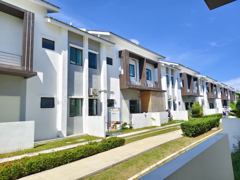 Rumah Teres 2 Tingkat untuk Dijual di Kepala Batas (Penang) - Azura Ghani - PropertyGuru.com.my