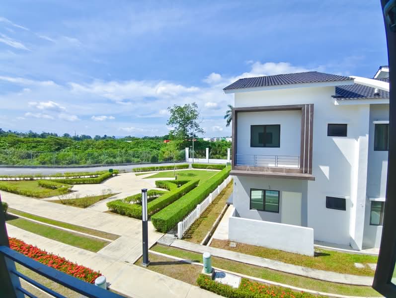 Rumah Teres 2 Tingkat untuk Dijual di Kepala Batas (Penang) - Azura Ghani - PropertyGuru.com.my