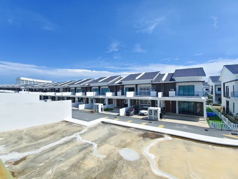 Rumah Teres 2 Tingkat untuk Dijual di Kepala Batas (Penang) - Azura Ghani - PropertyGuru.com.my