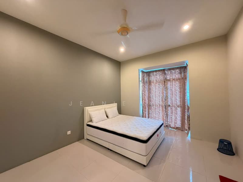 Kondominium untuk Disewa di Moonlight Bay - Jeanie Lim - Bedroom - PropertyGuru.com.my