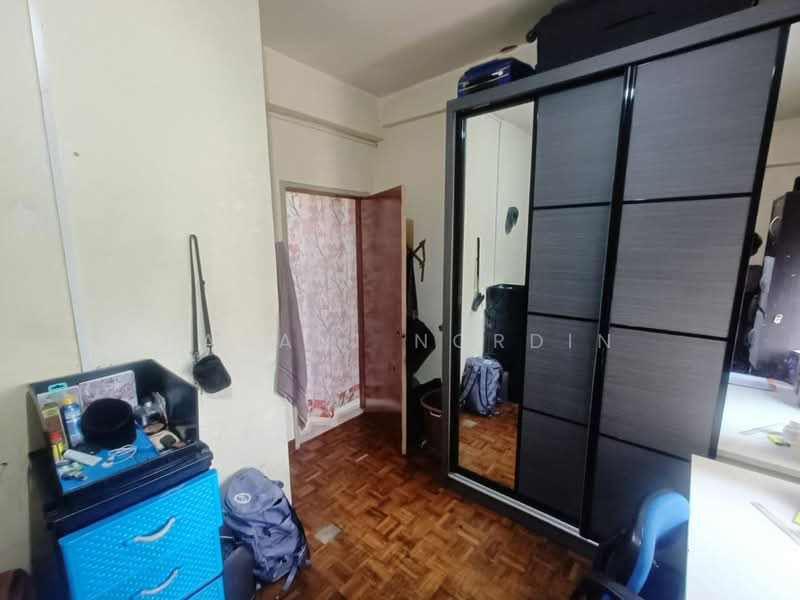 Pangsapuri untuk Dijual di Kristal Heights - Hanani Nordin - Bedroom - PropertyGuru.com.my