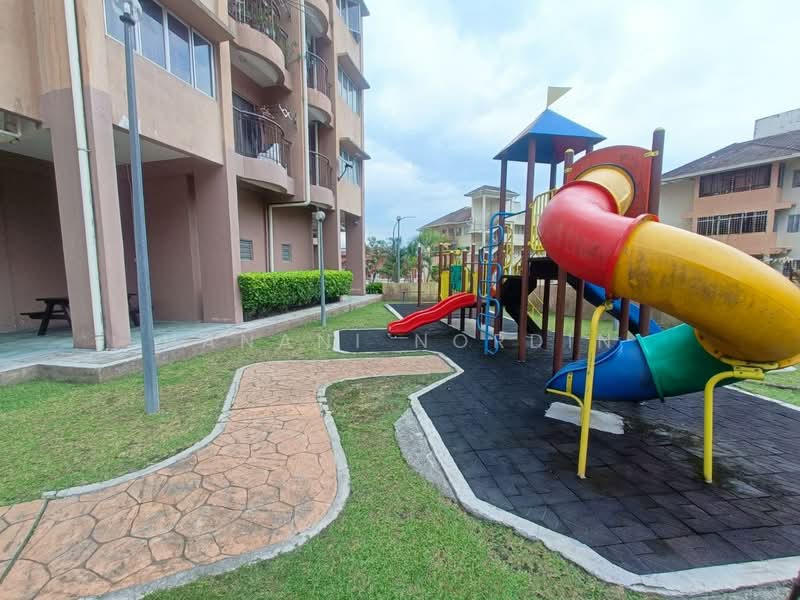 Pangsapuri untuk Dijual di Kristal Heights - Hanani Nordin - Exterior - PropertyGuru.com.my