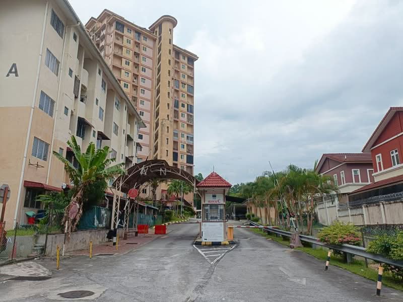 Pangsapuri untuk Dijual di Kristal Heights - Hanani Nordin - Exterior - PropertyGuru.com.my