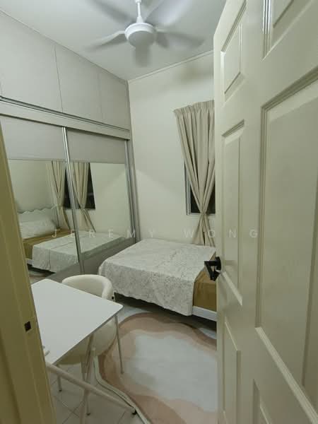 Kondominium untuk Dijual di Suriamas - Jeremy Wong - Bedroom - PropertyGuru.com.my