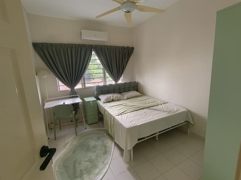 Kondominium untuk Dijual di Suriamas - Jeremy Wong - Bedroom - PropertyGuru.com.my