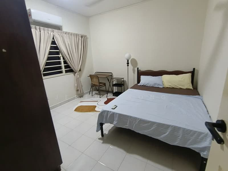 Kondominium untuk Dijual di Suriamas - Jeremy Wong - Bedroom - PropertyGuru.com.my