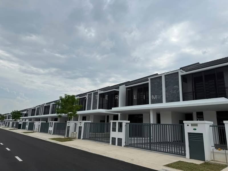 Rumah Teres 2-Tingkat untuk Dijual di Skudai (Johor) - Dexter Lim - Exterior - PropertyGuru.com.my