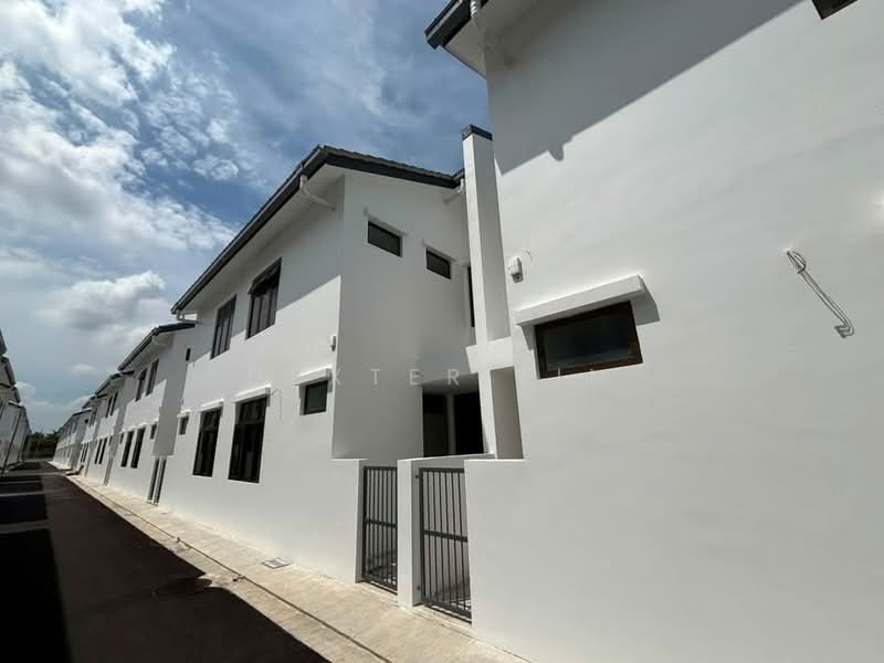 Rumah Teres 2-Tingkat untuk Dijual di Skudai (Johor) - Dexter Lim - Exterior - PropertyGuru.com.my