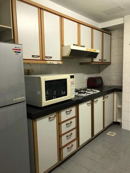 Kondominium untuk Dijual di OBD Garden Tower - Nazmico Chong - Kitchen - PropertyGuru.com.my
