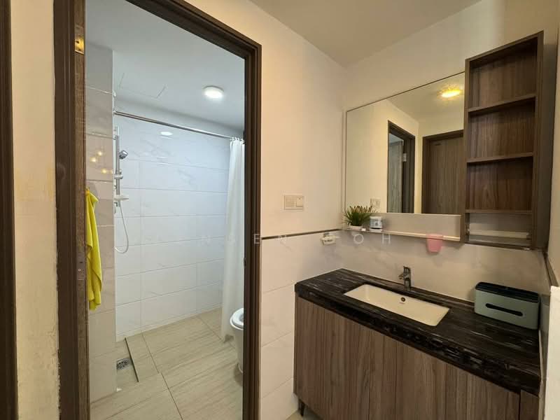 Servis Apartment untuk Dijual di Country Garden Central Park - Jensen Goh - Bathroom - PropertyGuru.com.my