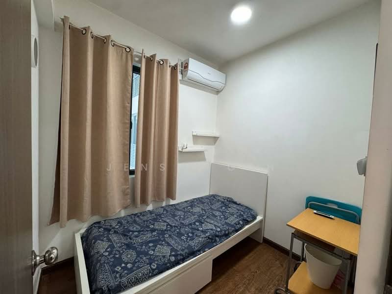Servis Apartment untuk Dijual di Country Garden Central Park - Jensen Goh - Bedroom - PropertyGuru.com.my