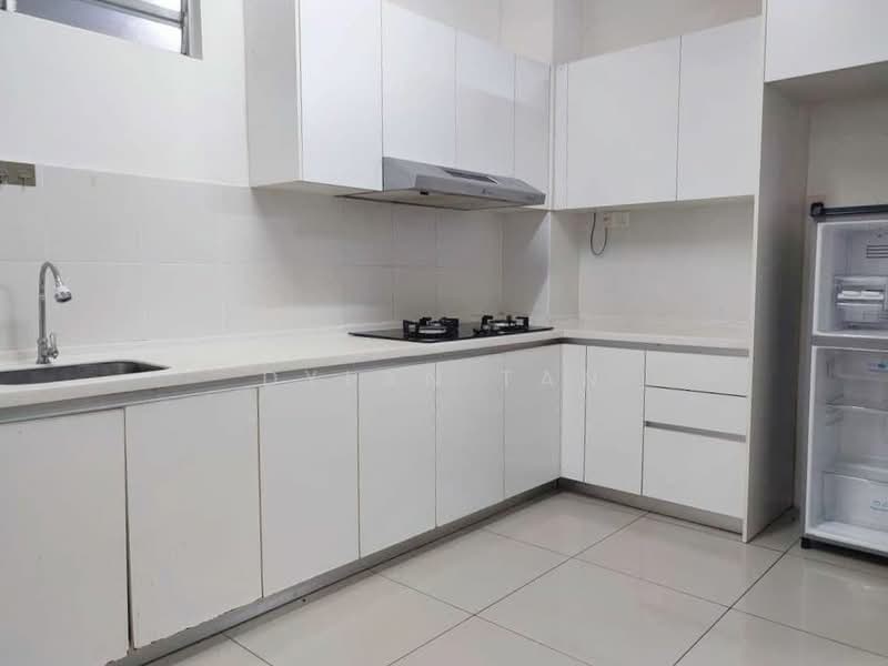 Pangsapuri untuk Dijual di Idaman Residence - Dylan Tan - Kitchen - PropertyGuru.com.my