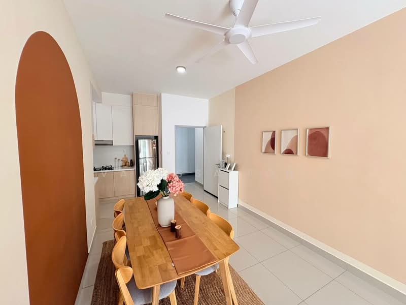 Kondominium untuk Dijual di Bukit Bantayan Residences - Vanessa Foh - Dining Room - PropertyGuru.com.my