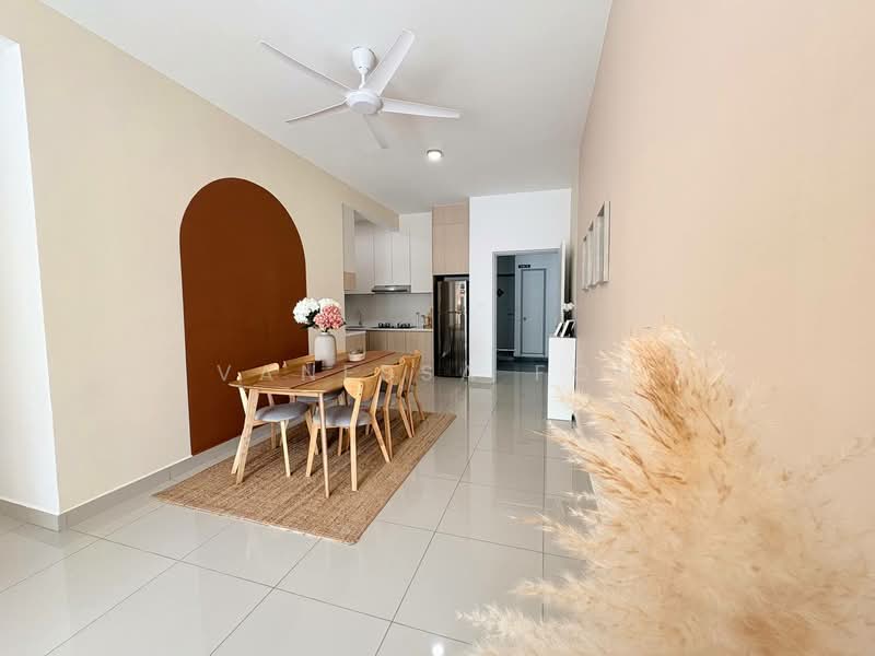 Kondominium untuk Dijual di Bukit Bantayan Residences - Vanessa Foh - Dining Room - PropertyGuru.com.my