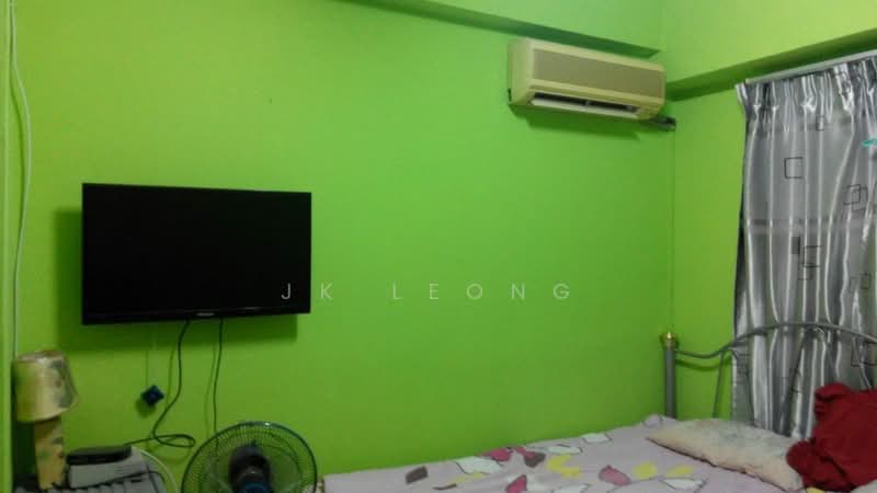 Apartment for Sale at Vista Saujana - JK Leong - Bedroom - PropertyGuru.com.my