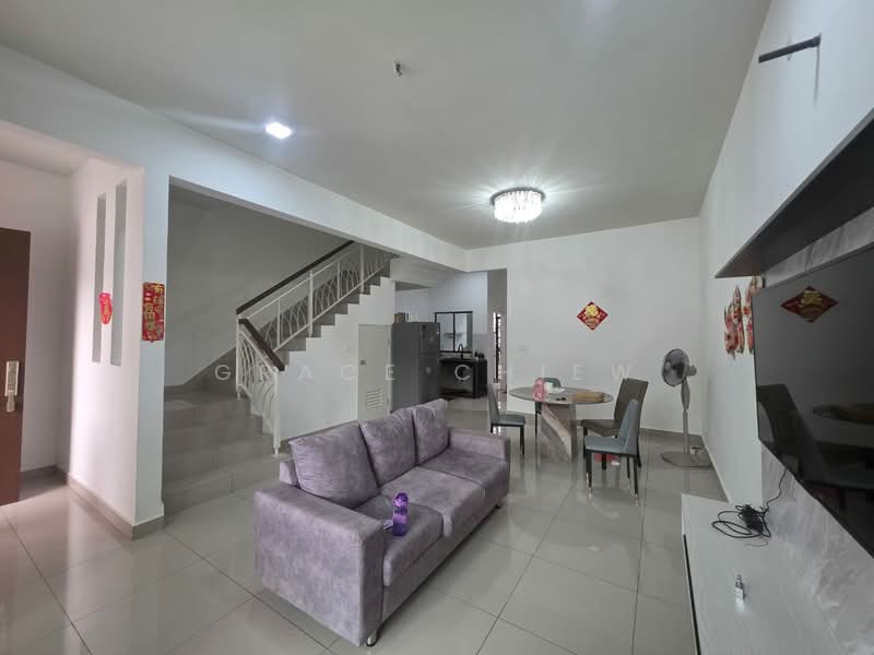 2-storey Terraced House for Sale in Johor Bahru (Johor) - Grace Chiew - Living Room - PropertyGuru.com.my