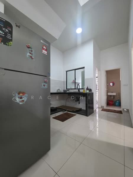 2-storey Terraced House for Sale in Johor Bahru (Johor) - Grace Chiew - Kitchen - PropertyGuru.com.my